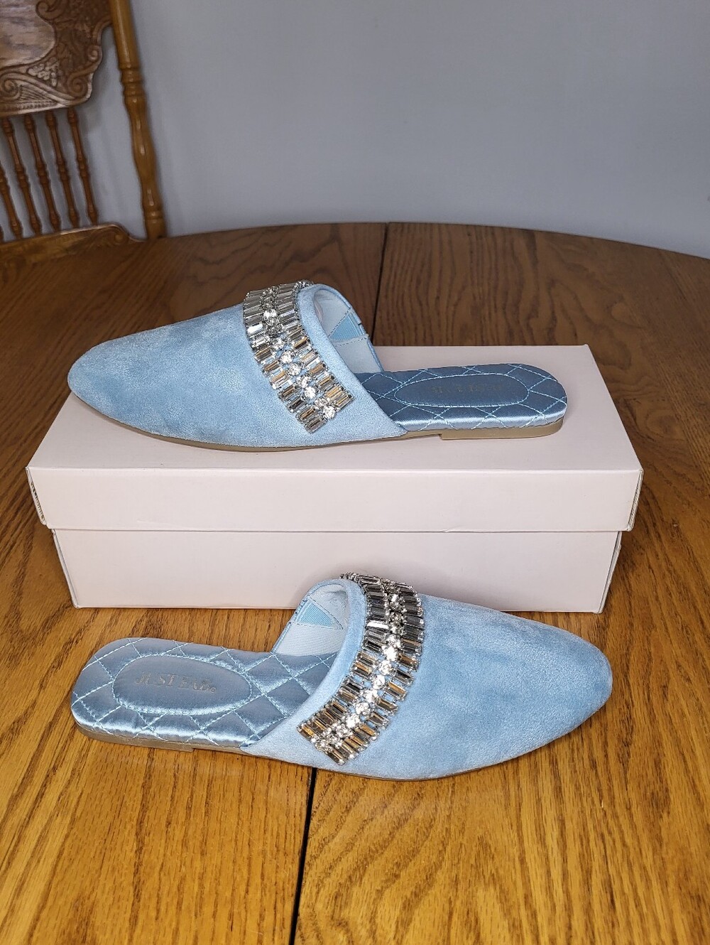 ✨️JustFab Finlee Flats sz 9